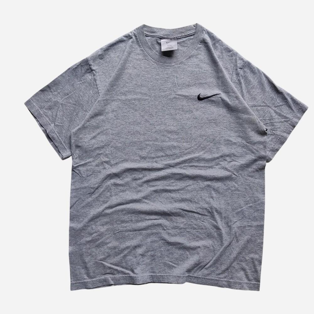 vintage Gray Nike t-shirt with embroidered logo